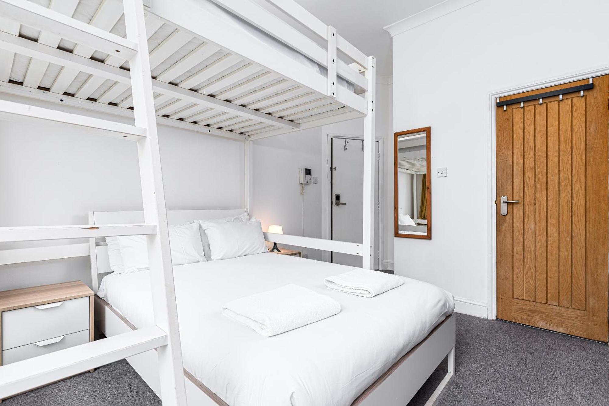 Vilenza Hotel Лондон Экстерьер фото